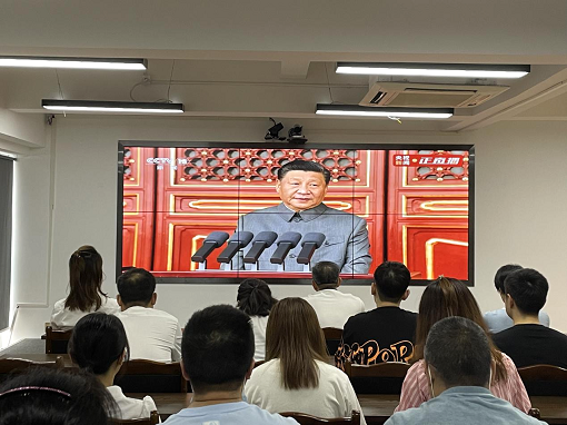 營造節(jié)日氛圍 共慶建黨百年.png 營造節(jié)日氛圍 共慶建黨百年.png