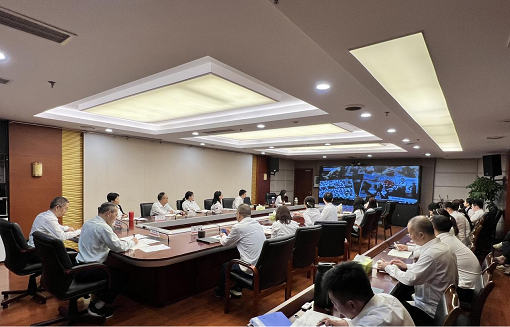 中路能源公司召開“全民國(guó)防教育”主題黨日活動(dòng).png 中路能源公司召開“全民國(guó)防教育”主題黨日活動(dòng).png